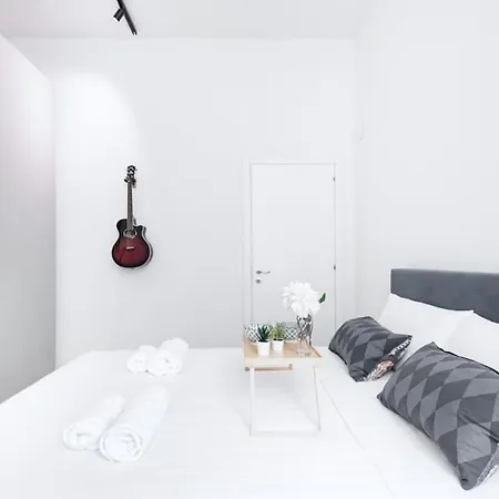 Easylife - Charming In Pta Romana Apartment Milan