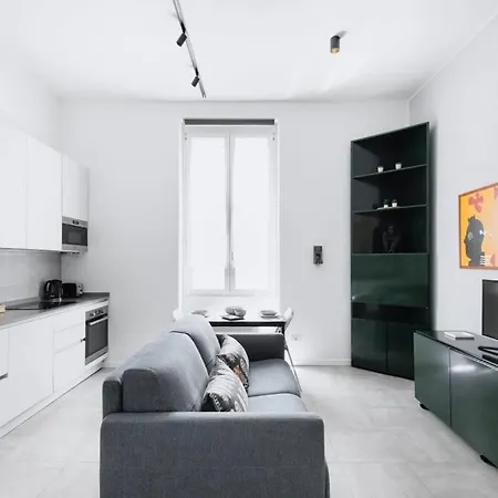 Easylife - Charming In Pta Romana Apartment